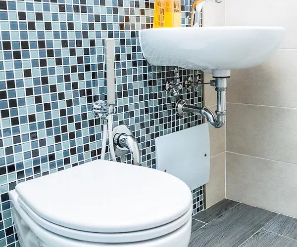 Re Di Luna Couette-café 4*